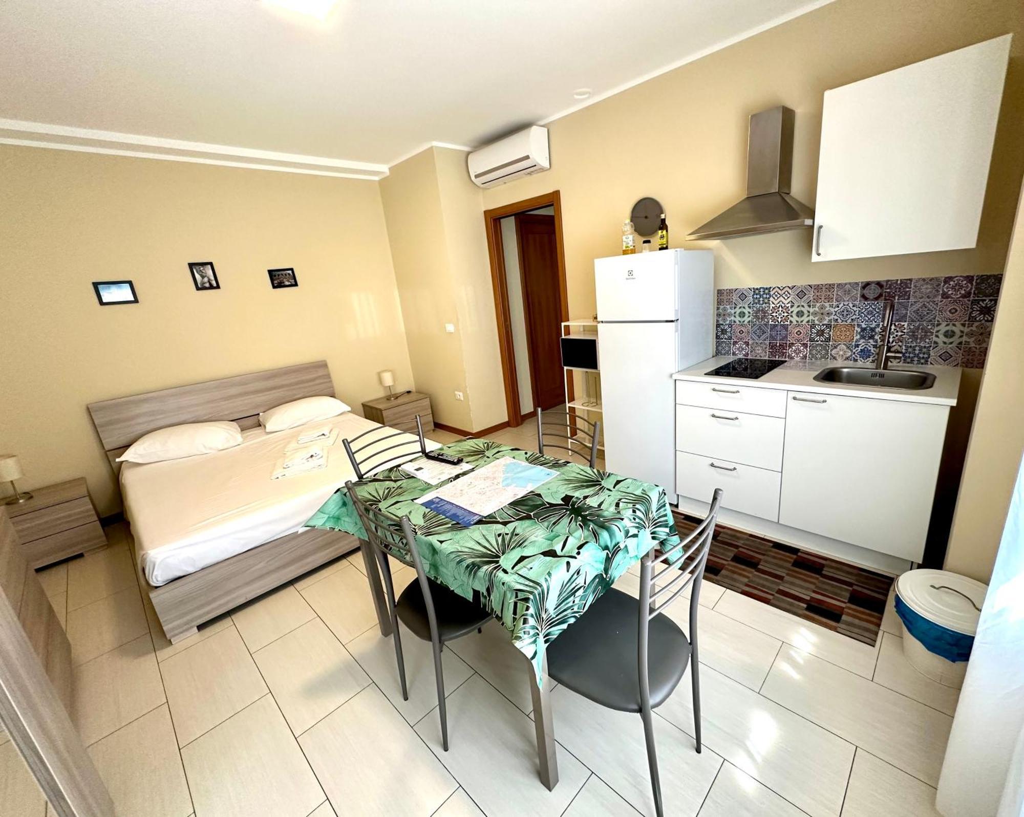 Aparthotel Grab A Flat In Coroneo Triest Exterior foto